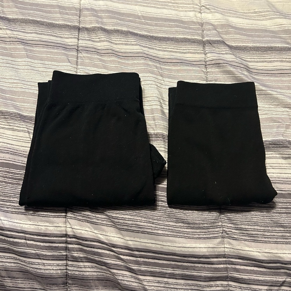 Women’s Black Leggings Comes with both pairs!